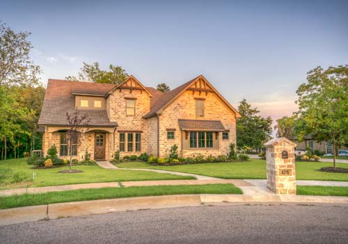 Waterloo Real Estate - Bev Hepburn, Broker